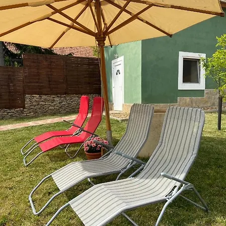 Monzi Apartmanhaz Heviz