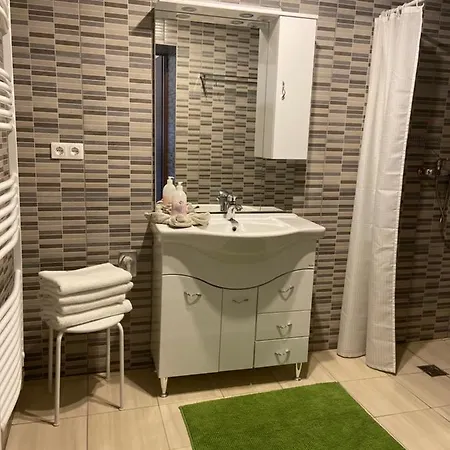 Monzi Apartmanház Hévíz