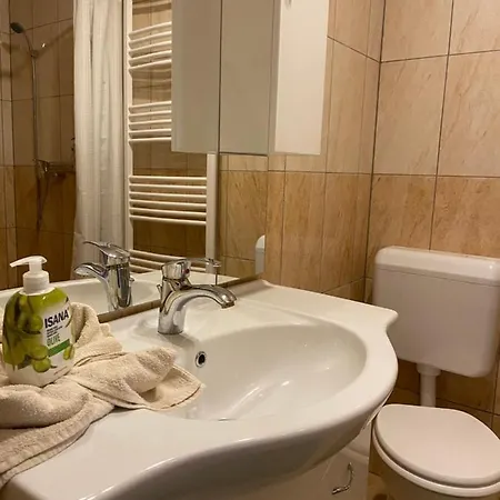 Monzi Apartmanház * Hévíz