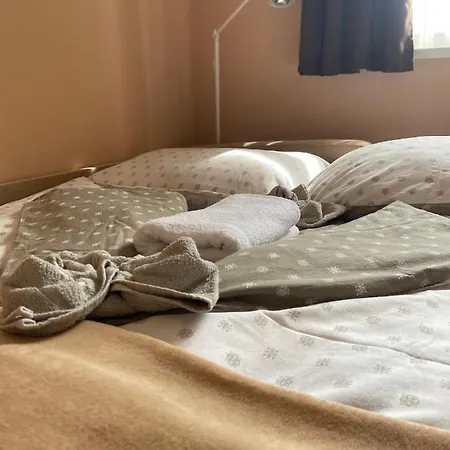 Apartamento Monzi Apartmanház