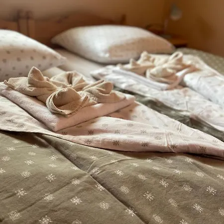 Monzi Apartmanház