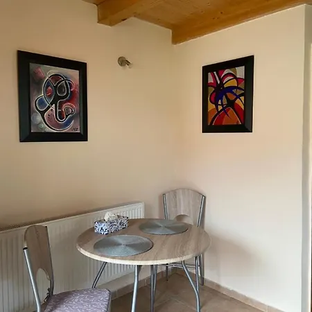 Monzi Apartmanhaz Heviz
