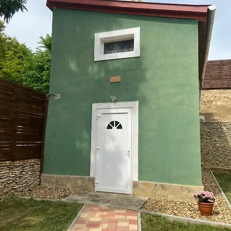 Monzi Apartmanhaz Apartment Heviz